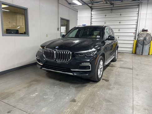 Used 2019 BMW X5 xDrive40i w/ Convenience Package image 1