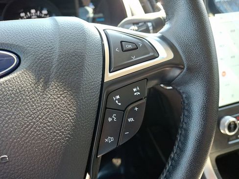 Certified 2024 Ford Edge SEL image 20