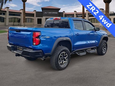 Used 2023 Chevrolet Colorado ZR2 w/ ZR2 Convenience Package III image 8