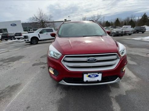 Used 2018 Ford Escape SEL image 3