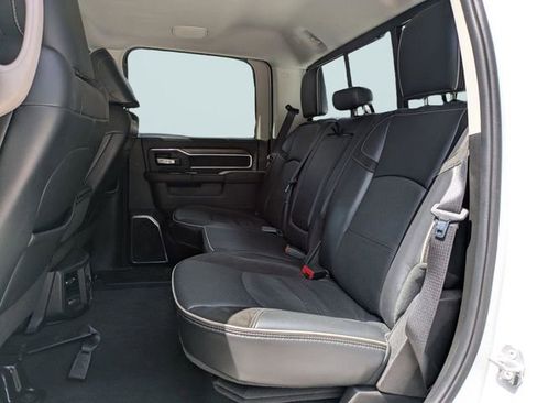Used 2024 RAM 2500 Laramie w/ Safety Group AWD/4WD image 14