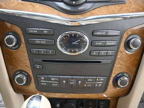 Used 2014 INFINITI QX80 4WD w/ Theater Package image 19
