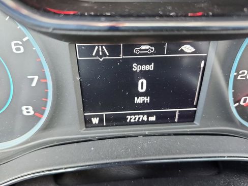 Used 2017 Chevrolet Cruze LS FWD image 29