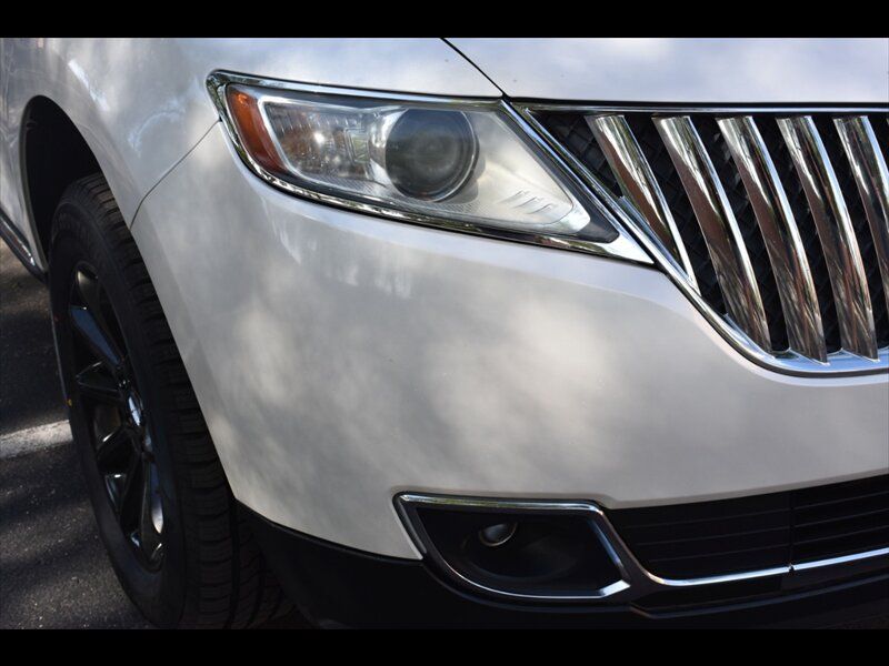 Used 2013 Lincoln MKX AWD image 44