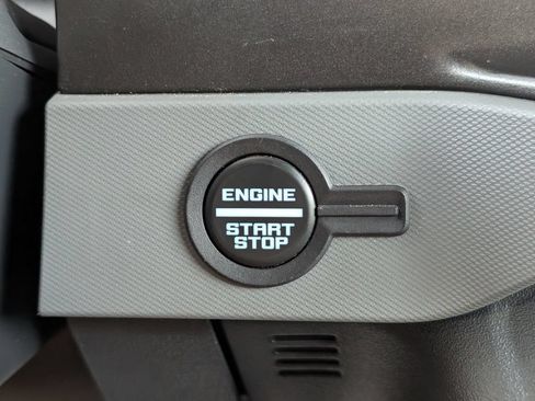 Used 2023 Ford Bronco 2-Door AWD/4WD image 19
