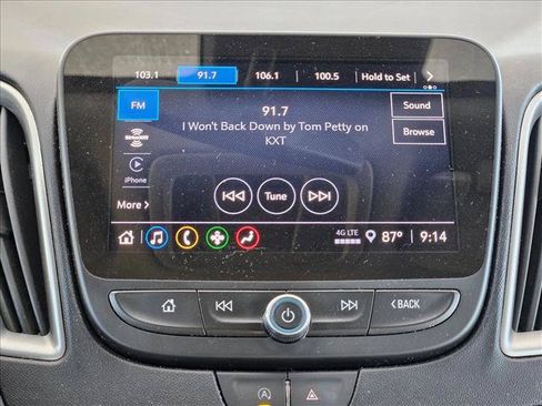 Used 2024 Chevrolet Malibu LT FWD image 11