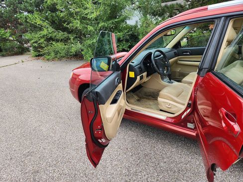 Used 2006 Subaru Forester 2.5XT Limited AWD/4WD image 22