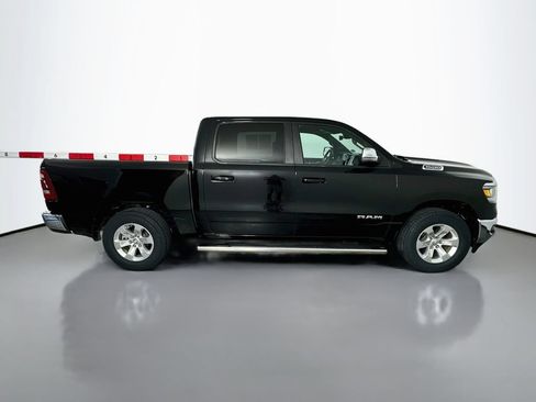 Used 2023 RAM 1500 Laramie AWD/4WD image 8