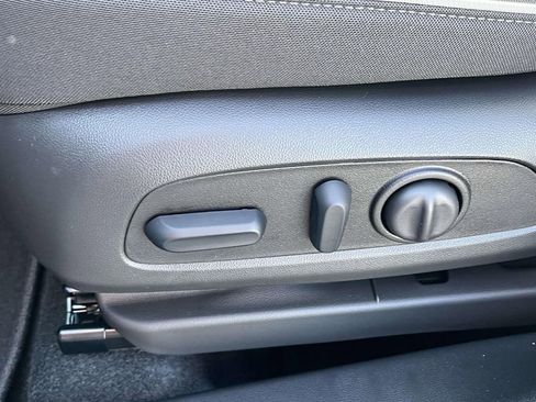 New 2026 Chevrolet TrailBlazer LT w/ Convenience Package image 19