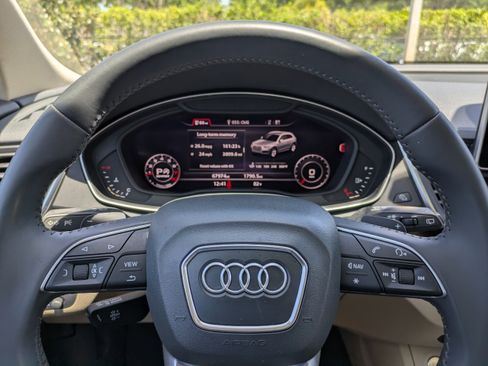Used 2018 Audi Q5 2.0T Premium image 28