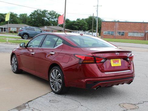 Used 2023 Nissan Altima 2.5 SL AWD/4WD image 7