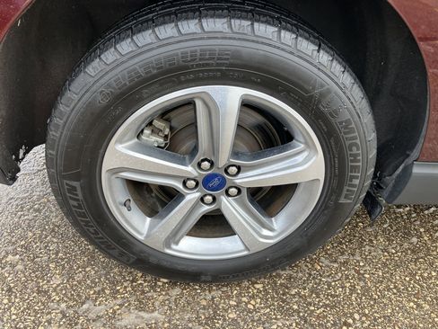 Used 2022 Ford Edge SEL w/ Convenience Package image 19