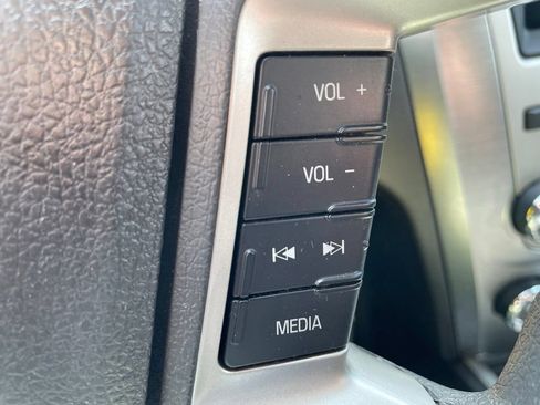 Used 2012 Ford Fusion SE FWD image 15
