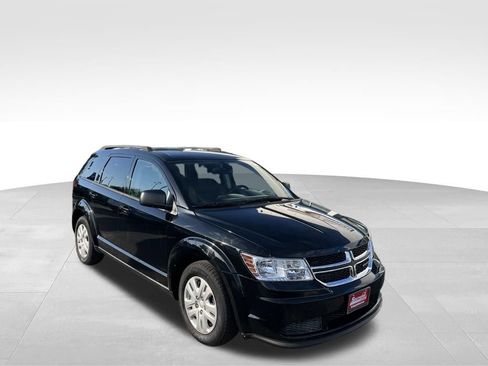 Used 2020 Dodge Journey SE w/ SE Popular Equipment Group FWD image 13