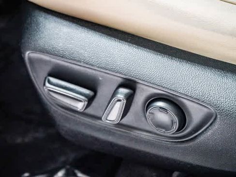 Certified 2022 Toyota Sienna XLE image 20