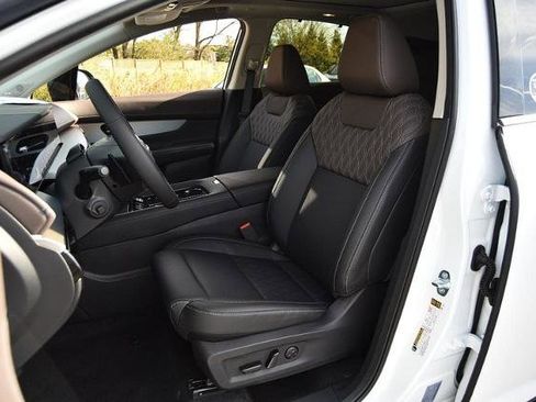 New 2026 Nissan Murano Platinum image 25