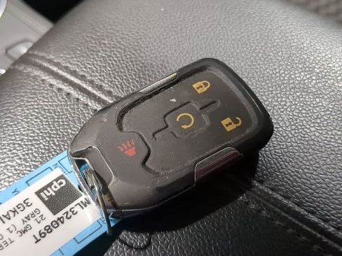 Used 2021 GMC Terrain SLE w/ Driver Convenience Package image 47