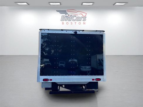 Used 2022 Ford Transit 250 Base image 3