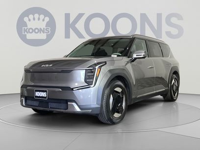 Used 2024 Kia EV9 Wind