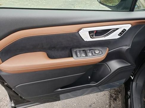 New 2026 Subaru Forester Touring image 11