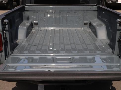 New 2026 Jeep Gladiator Willys AWD/4WD image 8