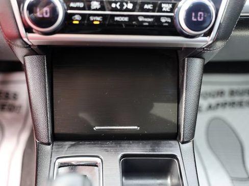 Used 2019 Subaru Outback 2.5i Limited w/ Protection Package #1 AWD/4WD image 33