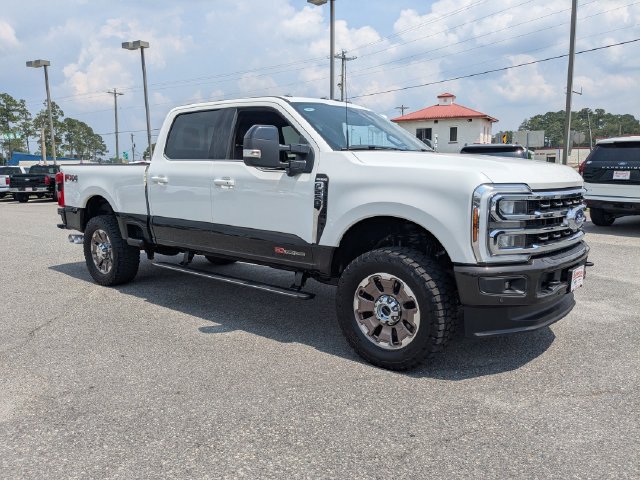 Used 2025 Ford F250 King Ranch AWD/4WD image 2