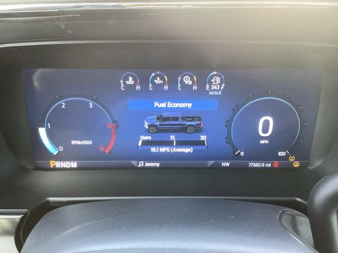 Used 2024 Ford F350 XLT w/ XLT Premium Package image 25