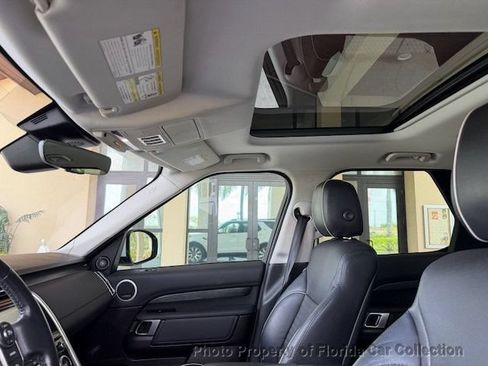 Used 2017 Land Rover Discovery HSE AWD/4WD image 71