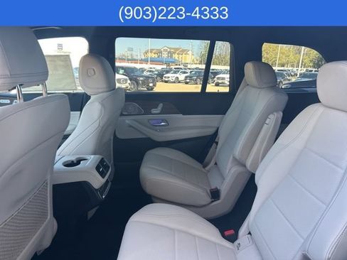 Used 2025 Mercedes-Benz GLS 450 4MATIC image 20