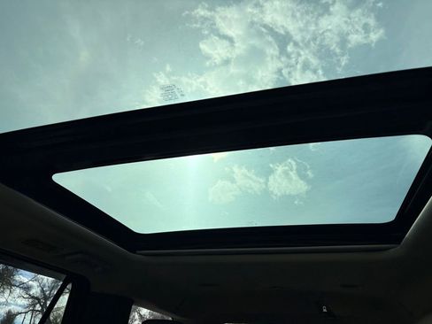 Used 2018 Ford Expedition Limited image 36