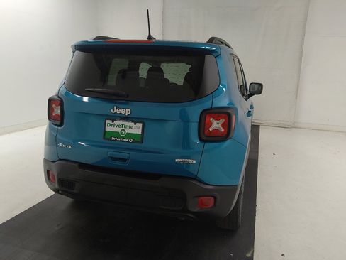 Used 2022 Jeep Renegade Latitude AWD/4WD image 7