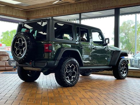 Used 2023 Jeep Wrangler Unlimited Rubicon 4xe w/ Cold Weather Group AWD/4WD image 10