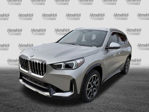 Used 2025 BMW X1 xDrive28i w/ Convenience Package image 5