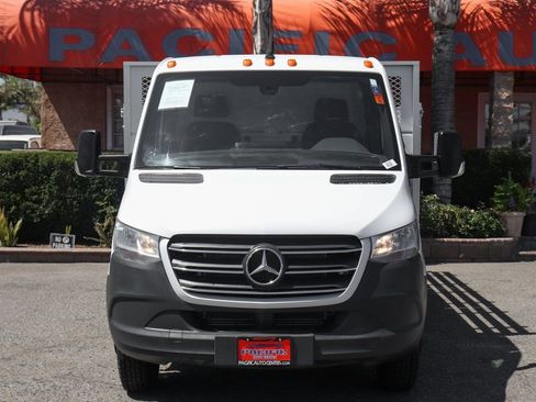 Used 2019 Mercedes-Benz Sprinter 170 image 3