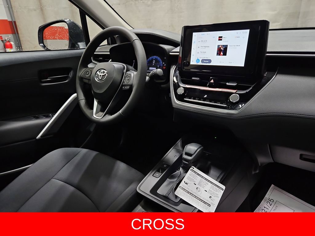 New 2026 Toyota Corolla Cross LE FWD image 24