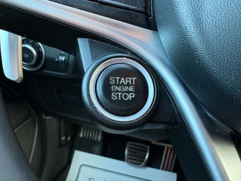 Used 2018 Alfa Romeo Stelvio Ti Sport image 32