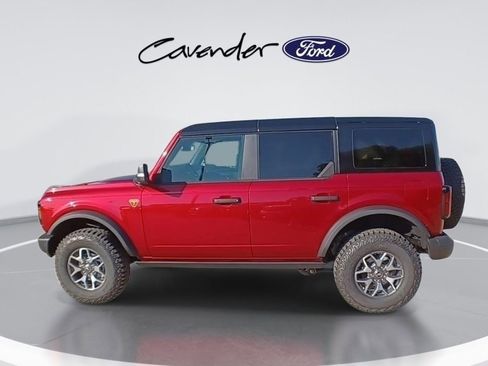 New 2025 Ford Bronco Badlands image 5