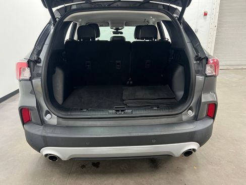 Used 2021 Ford Escape SEL w/ Technology Package image 26