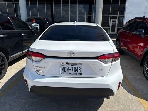 Used 2024 Toyota Corolla LE FWD image 8