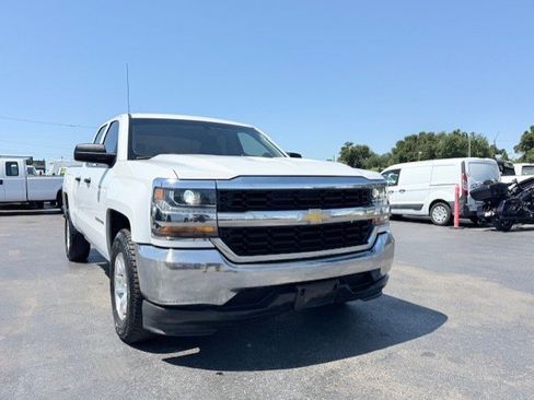 Used 2018 Chevrolet Silverado 1500 W/T w/ Trailering Package RWD image 4