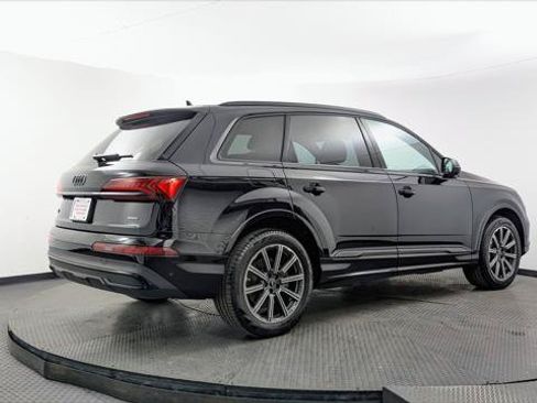Used 2023 Audi Q7 2.0T Premium Plus w/ Premium Plus Package AWD/4WD image 8