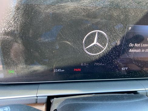 Used 2025 Mercedes-Benz GLS 450 4MATIC w/ AMG Line Exterior image 26