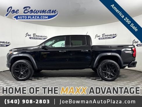Used 2024 Chevrolet Colorado Trail Boss AWD/4WD image 1