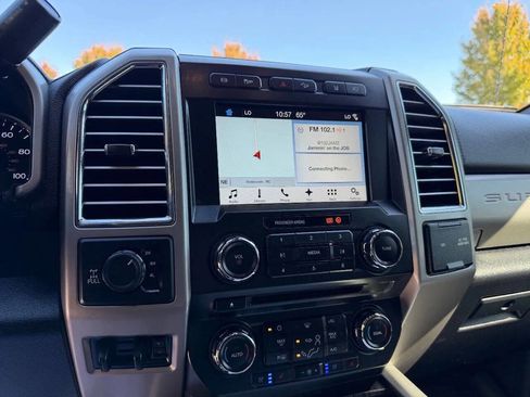 Used 2017 Ford F250 Lariat w/ Tow Technology Bundle image 13