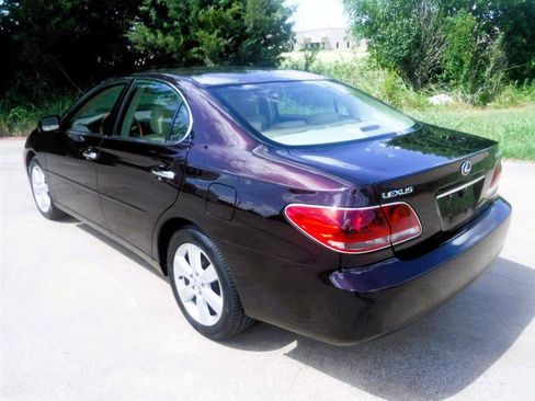 Used 2005 Lexus ES 330 FWD image 6
