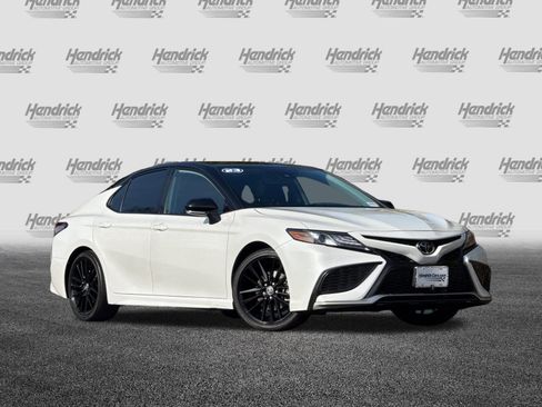 Used 2023 Toyota Camry XSE image 2