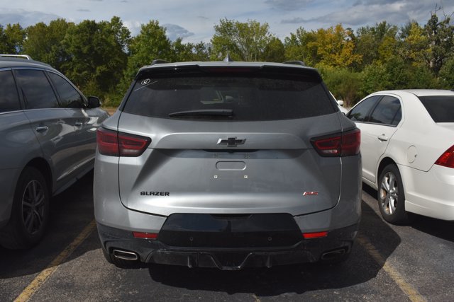 Used 2025 Chevrolet Blazer RS FWD image 4