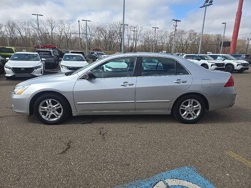 Used 2007 Honda Accord EX image 4