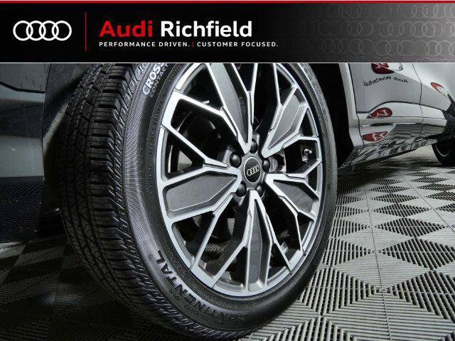 Certified 2025 Audi Q5 Premium w/ Premium Plus AWD/4WD image 25